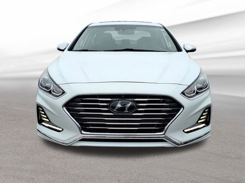Used 2018 Hyundai Sonata Limited w/ Limited Ultimate Package 03 FWD image 9