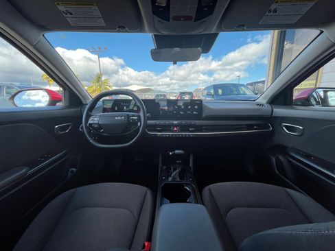 Used 2025 Kia K4 FWD image 42