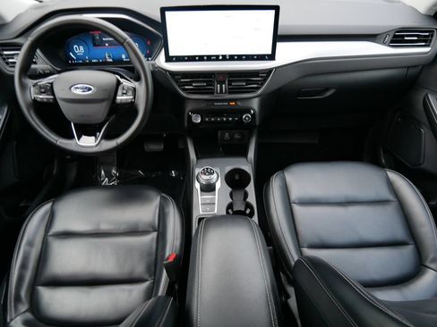 Certified 2024 Ford Escape Platinum AWD/4WD image 13