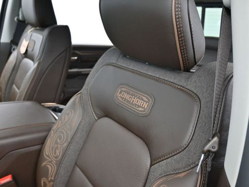 New 2025 RAM 1500 Limited image 15