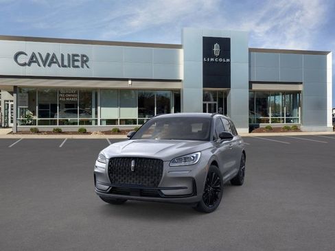 New 2026 Lincoln Corsair Reserve image 2