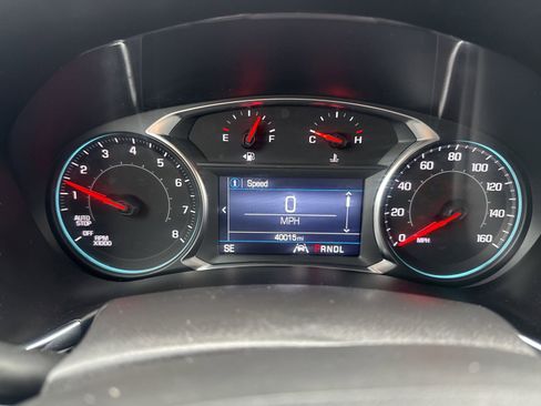 Used 2023 Chevrolet Equinox LT image 22