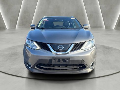 Used 2017 Nissan Rogue Sport SL w/ SL Premium Package AWD/4WD image 2