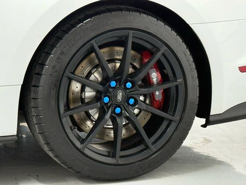 Used 2017 Ford Mustang Shelby GT350 image 37