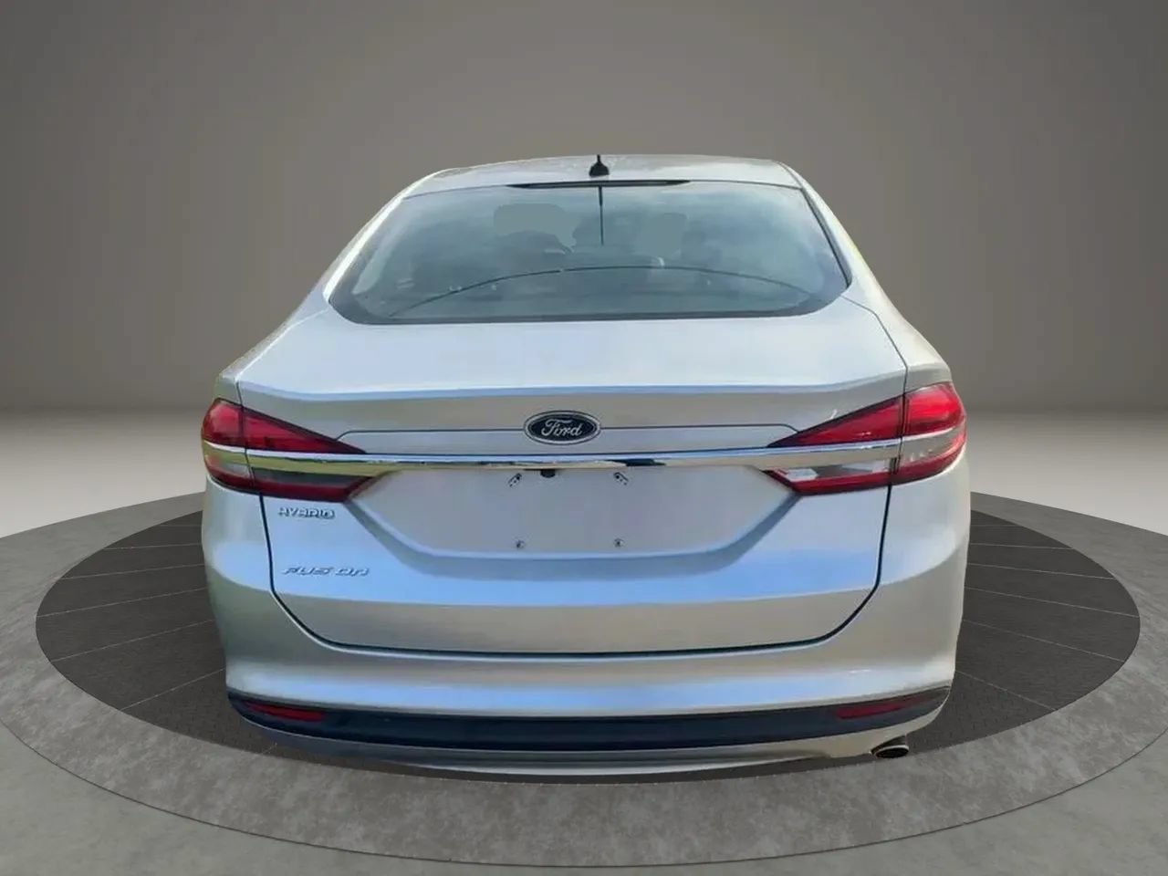 Used 2018 Ford Fusion S FWD image 5