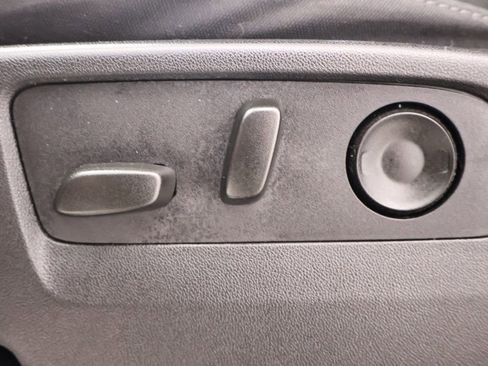 Used 2024 Chevrolet Silverado 2500 LT image 14