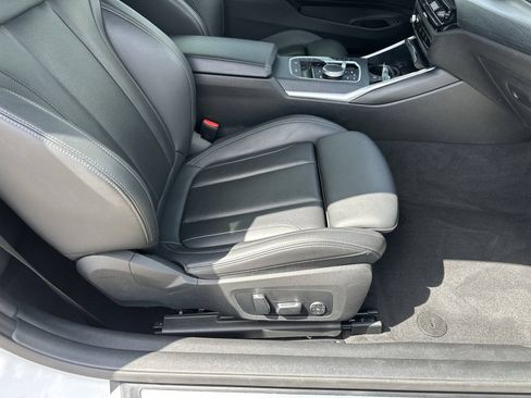 Certified 2025 BMW 430i Convertible w/ Premium Package RWD image 33