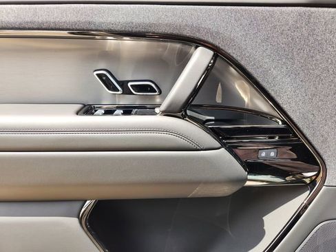 New 2026 Land Rover Range Rover Sport SE image 15