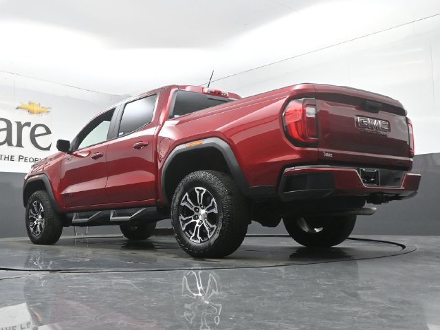 Used 2025 GMC Canyon AT4 w/ Technology Plus Package AWD/4WD image 5