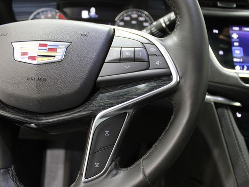 Certified 2023 Cadillac XT5 Premium Luxury image 12