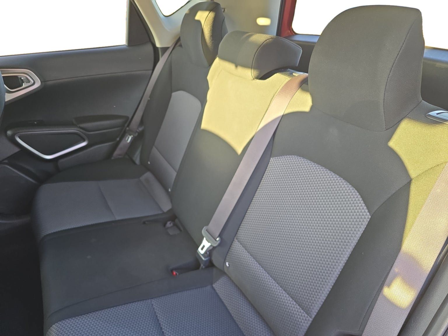 Used 2022 Kia Soul LX w/ Technology Package FWD image 16
