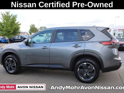 Certified 2026 Nissan Rogue SV AWD/4WD image 4