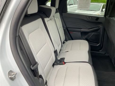 Used 2025 Ford Escape Active w/ Cold Weather Package AWD/4WD image 28