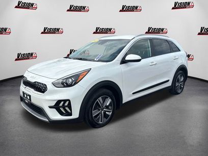 Used 2022 Kia Niro LXS