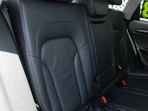 Used 2014 Audi Q5 2.0T Premium w/ Lighting Package AWD/4WD image 15