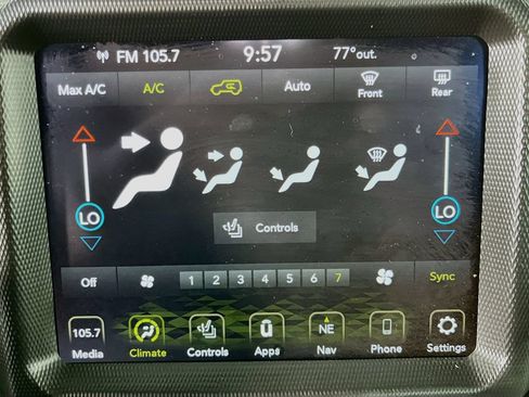 Used 2023 Jeep Wrangler Unlimited Sahara w/ Dual Top Group AWD/4WD image 21