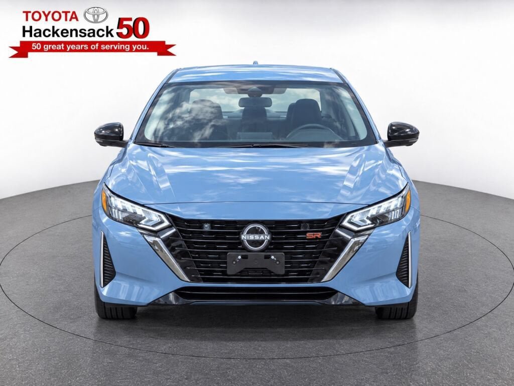 Used 2024 Nissan Sentra SR FWD image 5