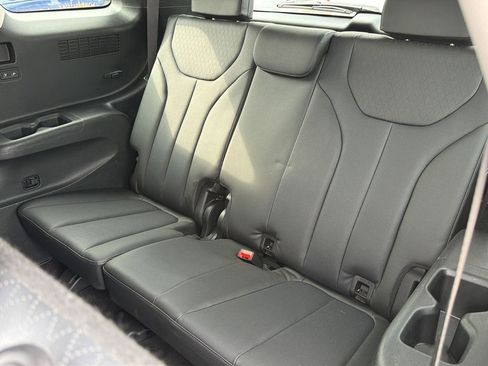 Used 2022 Hyundai Palisade SEL w/ 8P Bench Seat Package FWD image 14