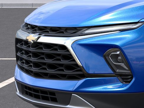 New 2026 Chevrolet Blazer LT w/ Convenience Package FWD image 13