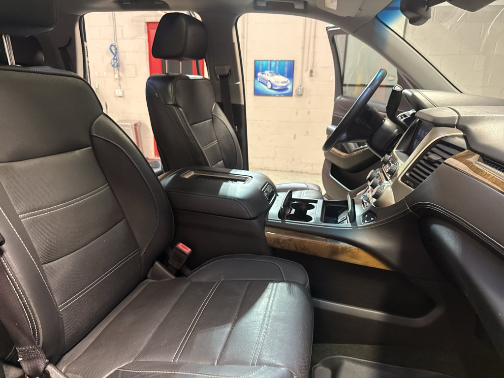 Used 2016 GMC Yukon Denali w/ Open Road Package AWD/4WD image 23