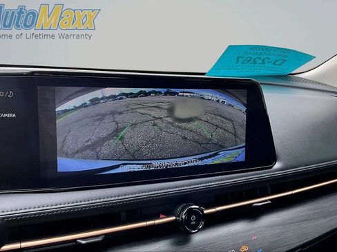 Used 2023 Nissan Ariya FWD image 14
