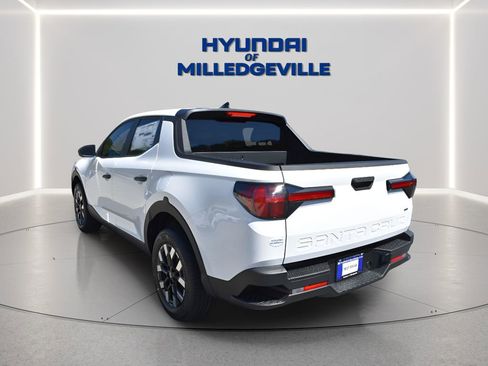 New 2025 Hyundai Santa Cruz SE AWD/4WD image 3