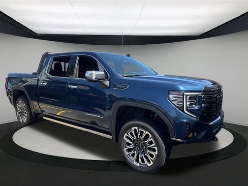 Used 2023 GMC Sierra 1500 Denali Ultimate image 4