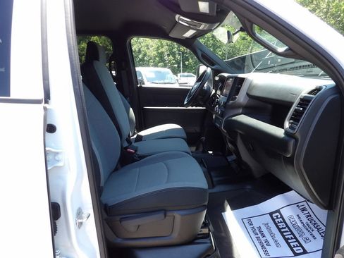 Used 2024 RAM 5500 Tradesman w/ Chrome Appearance Group AWD/4WD image 41