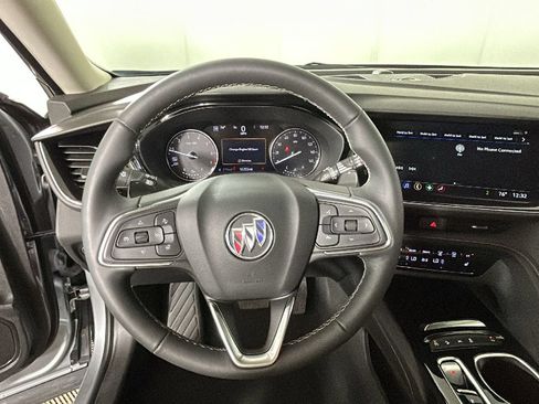 Used 2023 Buick Envision Essence AWD/4WD image 16