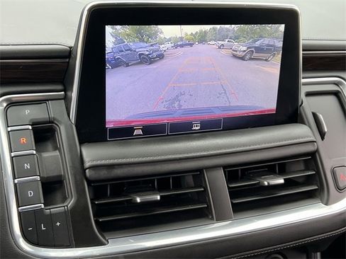 Used 2021 Chevrolet Tahoe Z71 image 28