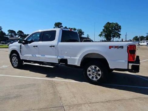 Used 2024 Ford F350 XLT w/ 360-Degree Camera Package AWD/4WD image 6