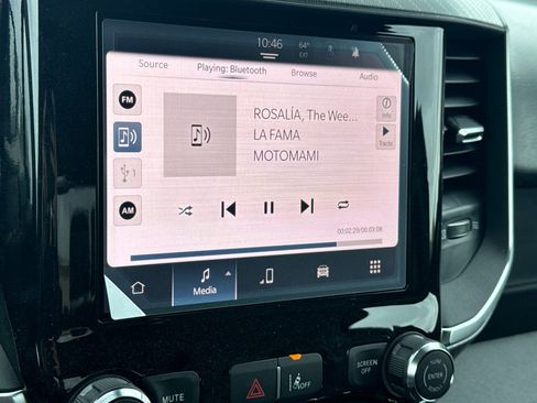 New 2026 RAM 1500 4x4 Crew Cab image 16