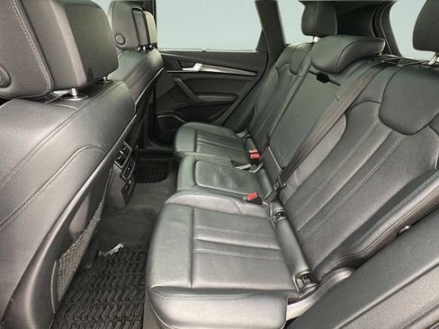 Used 2019 Audi SQ5 Prestige w/ Prestige Package AWD/4WD image 11