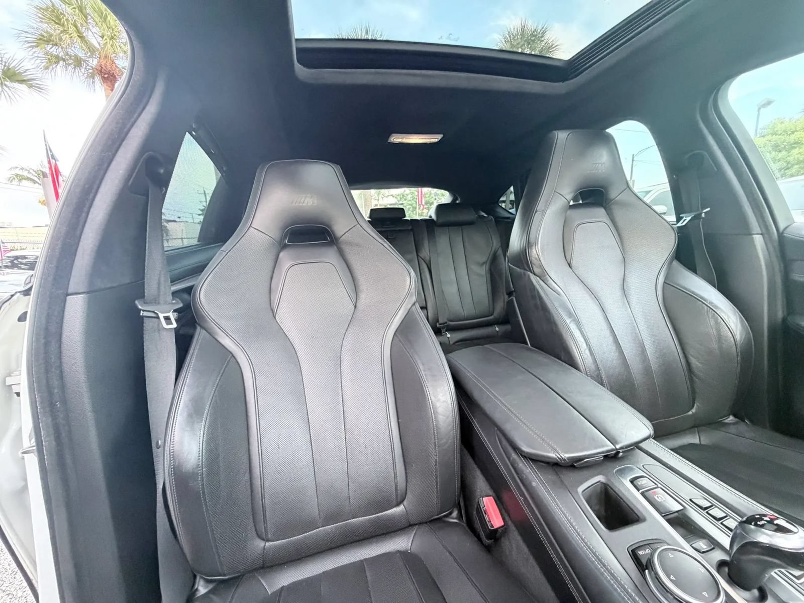 Used 2016 BMW X6 M AWD/4WD image 40