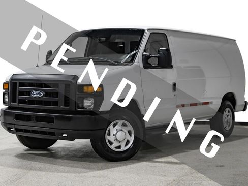 Used 2014 Ford E-350 and Econoline 350 Super Duty w/ Power Group image 1