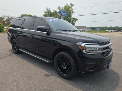 Used 2023 Ford Expedition Max XLT AWD/4WD image 4
