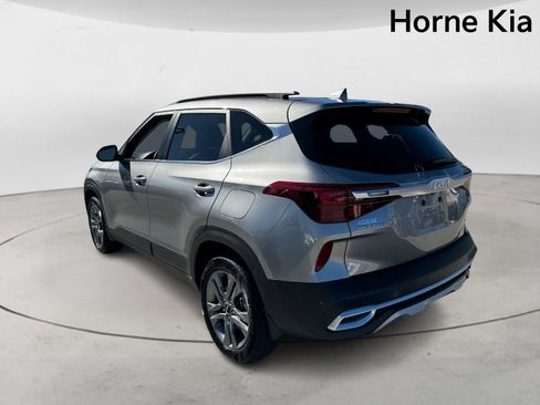 Certified 2023 Kia Seltos S w/ Navigation Package image 5