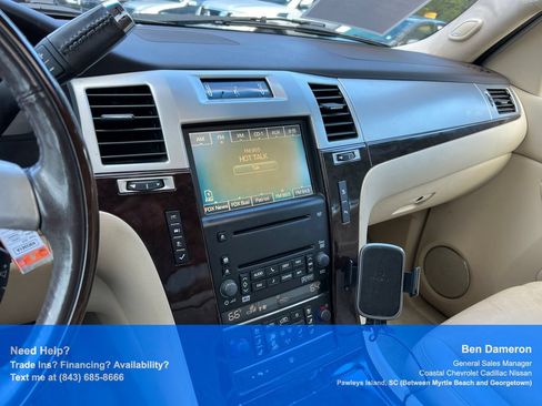 Used 2007 Cadillac Escalade AWD w/ Information Package image 14
