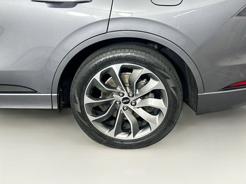 Used 2022 Lincoln Aviator Grand Touring w/ Equipment Group 301A image 11