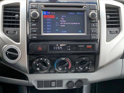 Used 2013 Toyota Tacoma 4x4 Double Cab w/ SR5 Pkg image 20