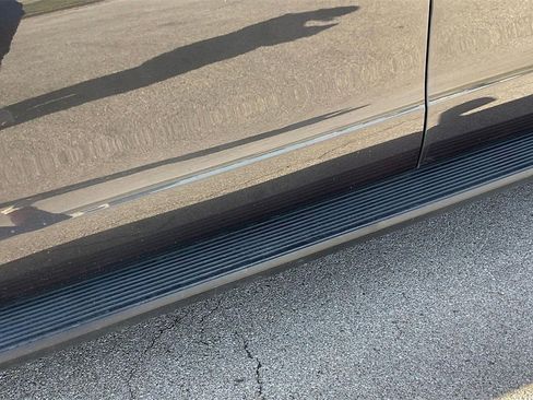 Used 2024 Ford Expedition XLT image 6