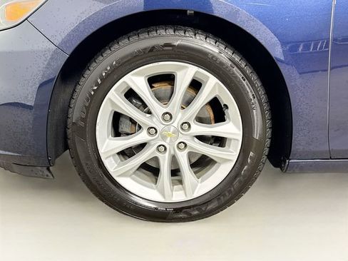 Used 2018 Chevrolet Malibu LT image 30