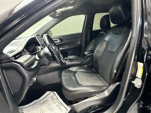 Used 2022 Jeep Compass Latitude w/ Convenience Group FWD image 15