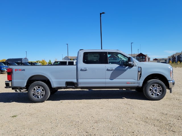 New 2027 Ford F350 Lariat w/ Lariat Ultimate Package AWD/4WD image 2