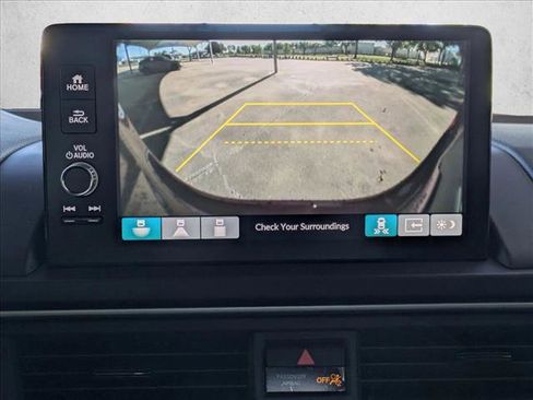 New 2025 Honda Pilot Touring image 13