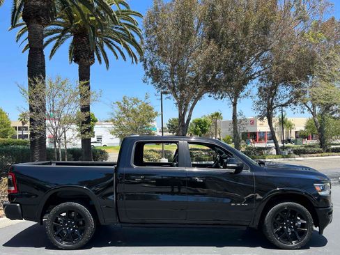 Used 2020 RAM 1500 Laramie AWD/4WD image 45