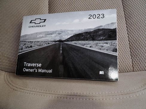 Certified 2023 Chevrolet Traverse LS w/ Safety Package FWD image 38