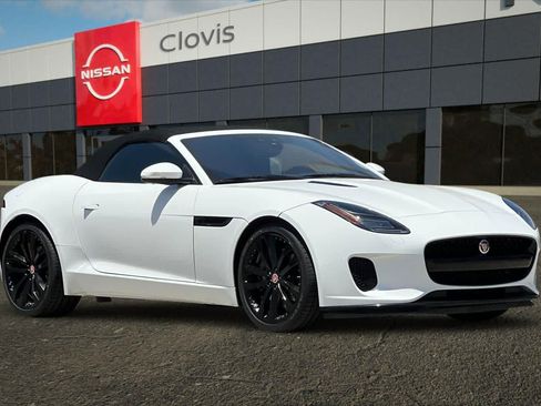 Used 2020 Jaguar F-TYPE Convertible RWD image 12