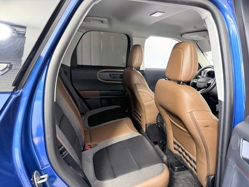 Used 2024 Ford Bronco Sport Outer Banks w/ Tech Package image 23