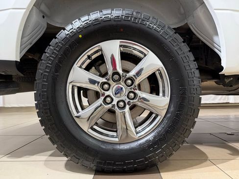 Used 2019 Ford F150 XLT w/ Equipment Group 302A Luxury image 9